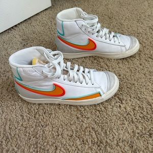 Blazer Mid ‘77 Infinite ‘White Kumquat’